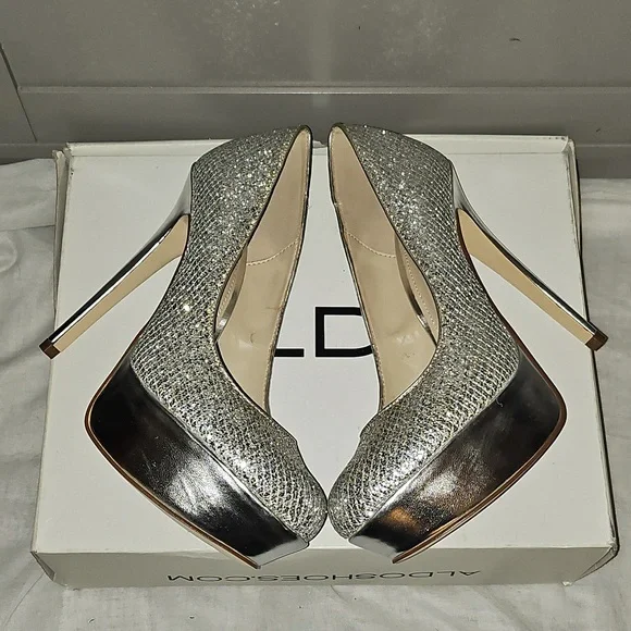 Aldo Fran Silver Platform Heels Size 8 - Picture 12 of 16